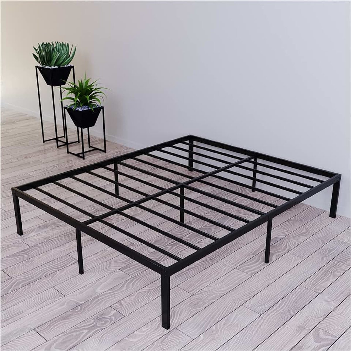 Metalen Onderstel voor Bed - Voor Matras 140x200 cm - Voor Tweepersoonsbedden of Matrassen - Stevige, eenvoudige montage, grote opbergruimte - Zwart Bedframe