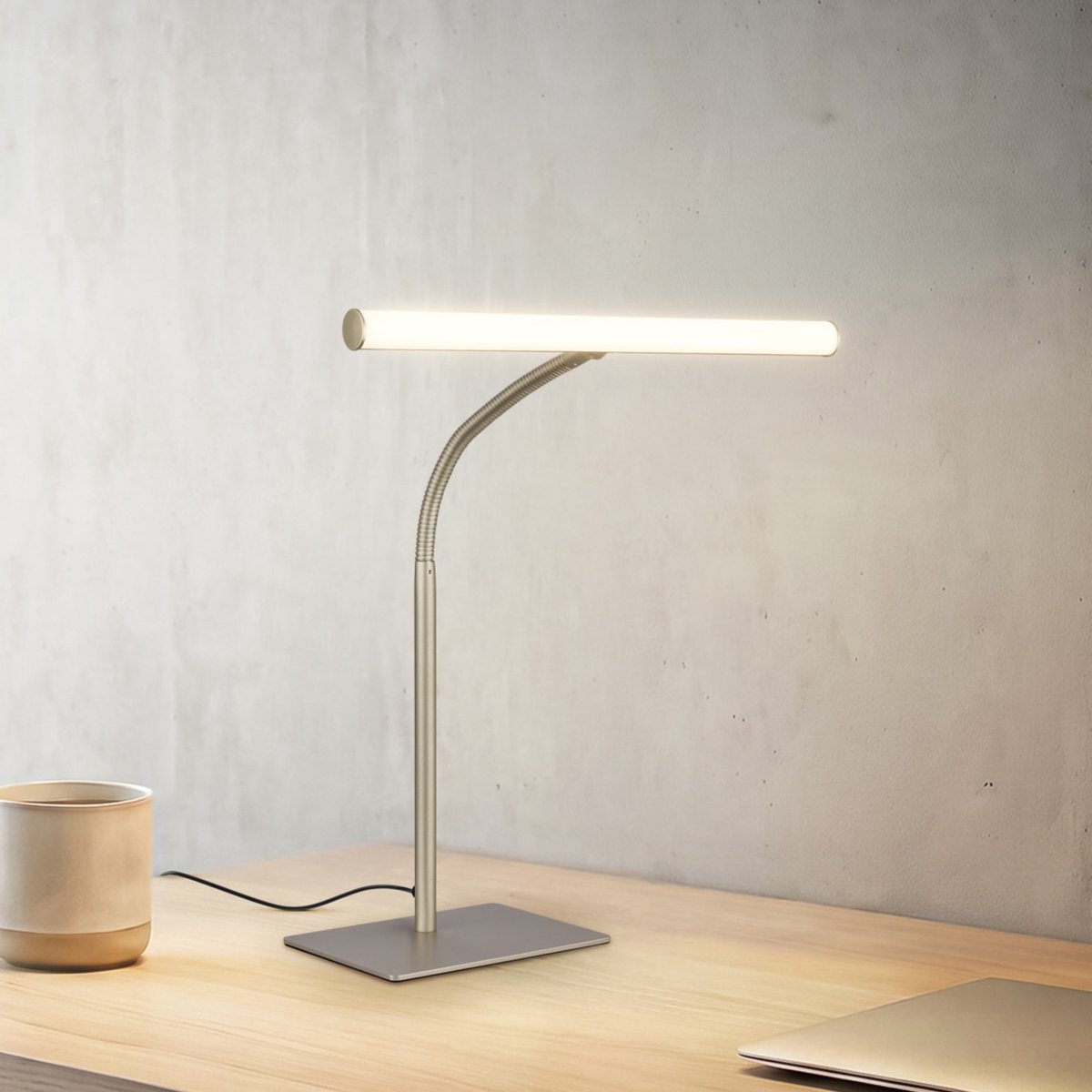 BRILONER Lectra - LED Bureaulamp - tafellamp voor het bureau - warm wit licht - 7W - 32 x 47.5 cm