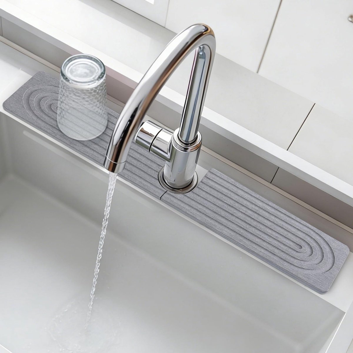 SnelShoppen - Stenen Kraanmat Diatomiet Sneldrogende Mat voor Keukengootsteen, Waterabsorberende Antislipmat 60x10 cm Lichtgrijs voor Badkamer en Keuk