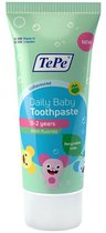 Groene tube TePe Daily Baby Tandpasta 0-2 jaar met vrolijke tekeningen en 'New' indicator.