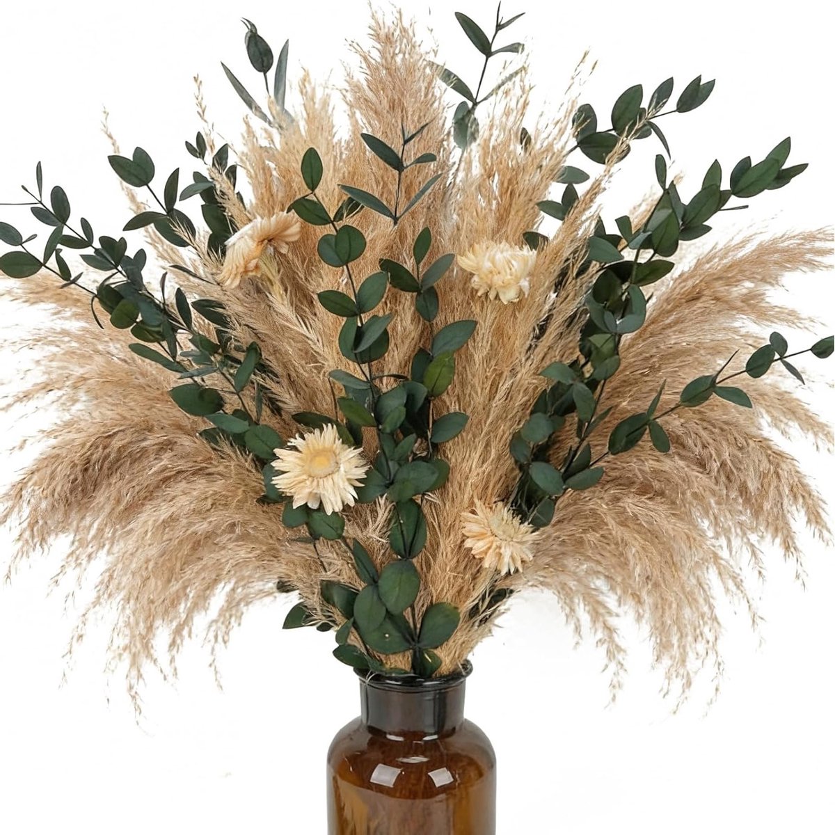 Pampasgras boeket met kleine chrysanten en groene bladeren voor bohemian huisdecoratie en bruiloften, droogbloemen voor landelijke feesten