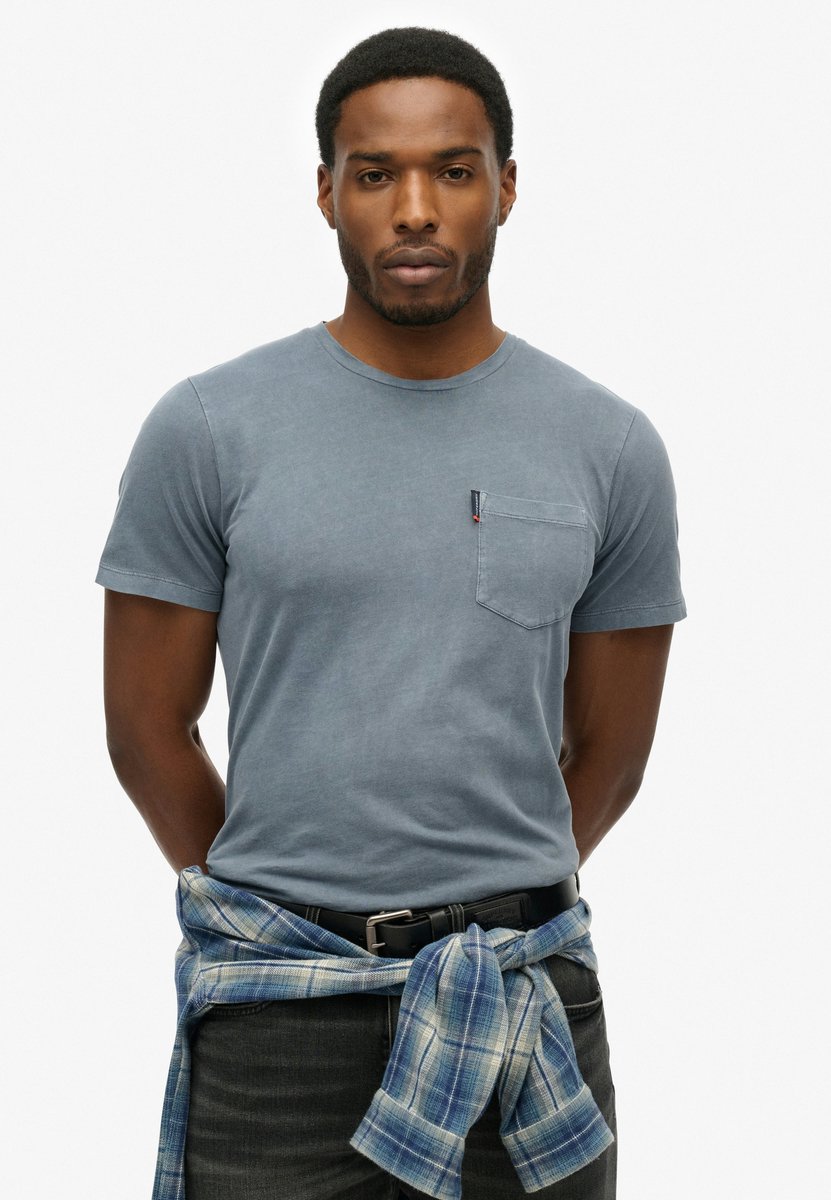 Superdry Classic Essential T-shirt met Zak Heren T-shirts Marineblauw