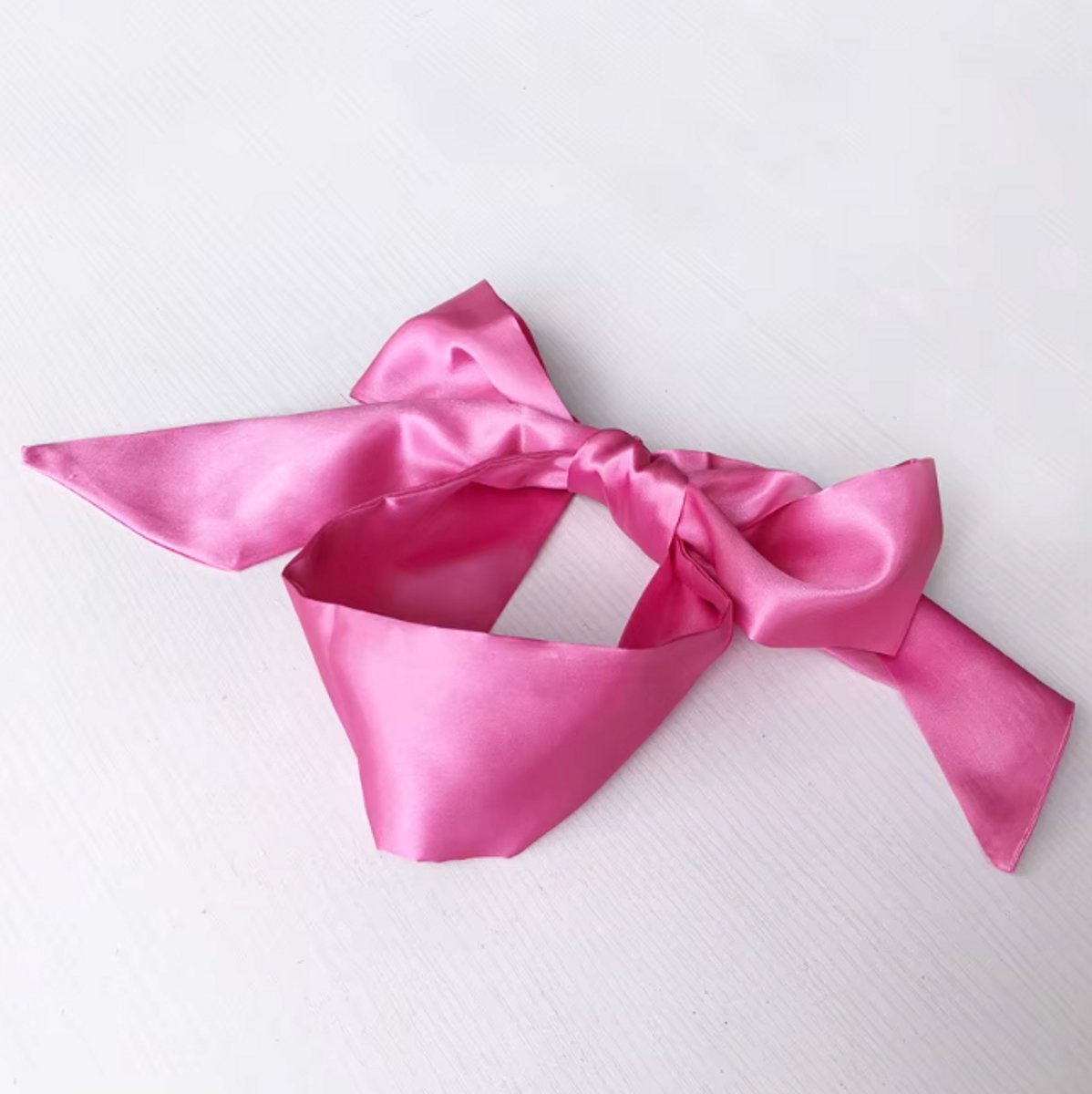 Go Go Gadget - Blinddoek - Bondage doek - BDSM - 150x10cm - Satijn - Roze - 1 stuk