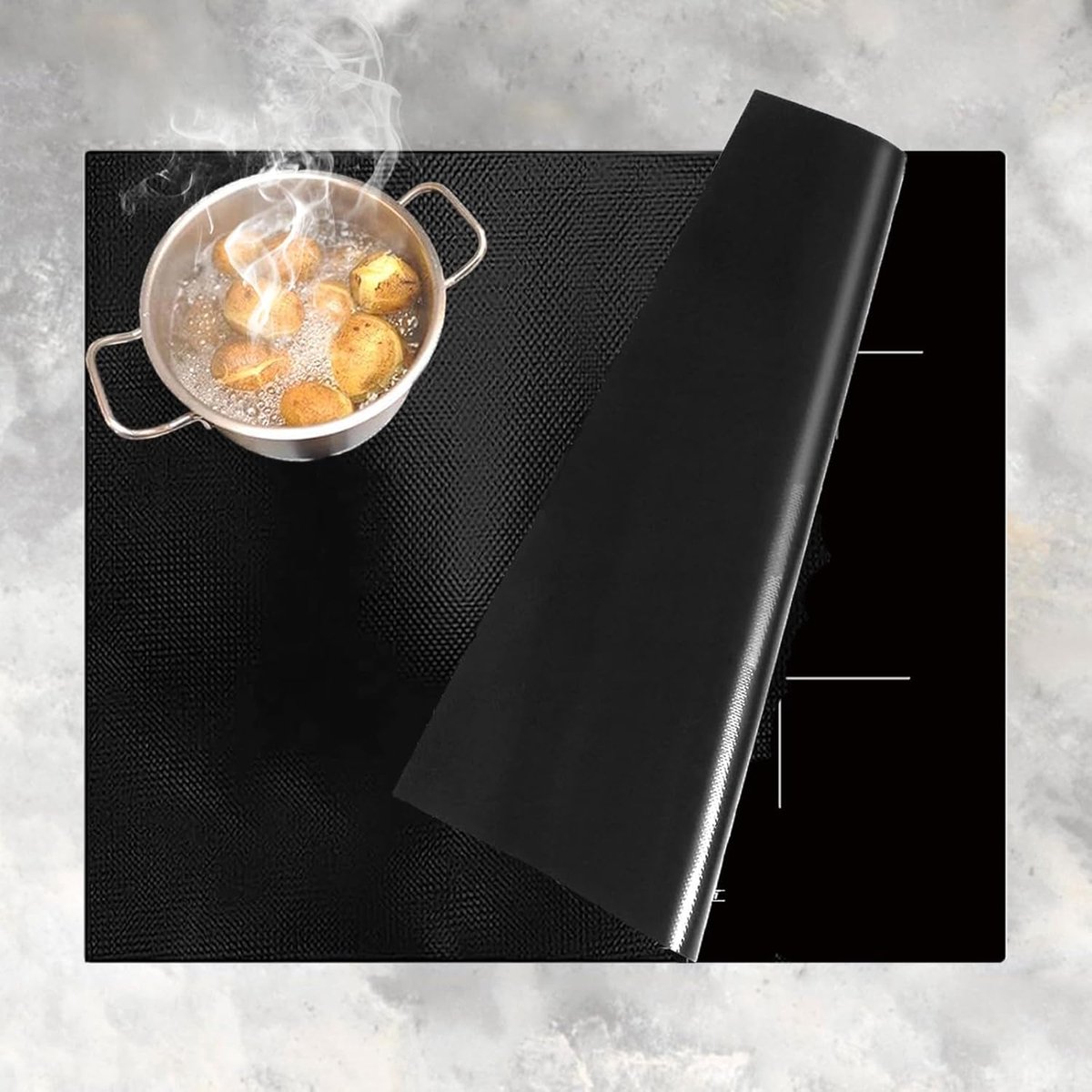 SnelShoppen - 52 x 60cm Zwarte Silicone Inductiekookplaat Beschermmat - Rectangulaire Glasvezel en Silicone Composite Voor Keuken - Herbruikbaar en Hi