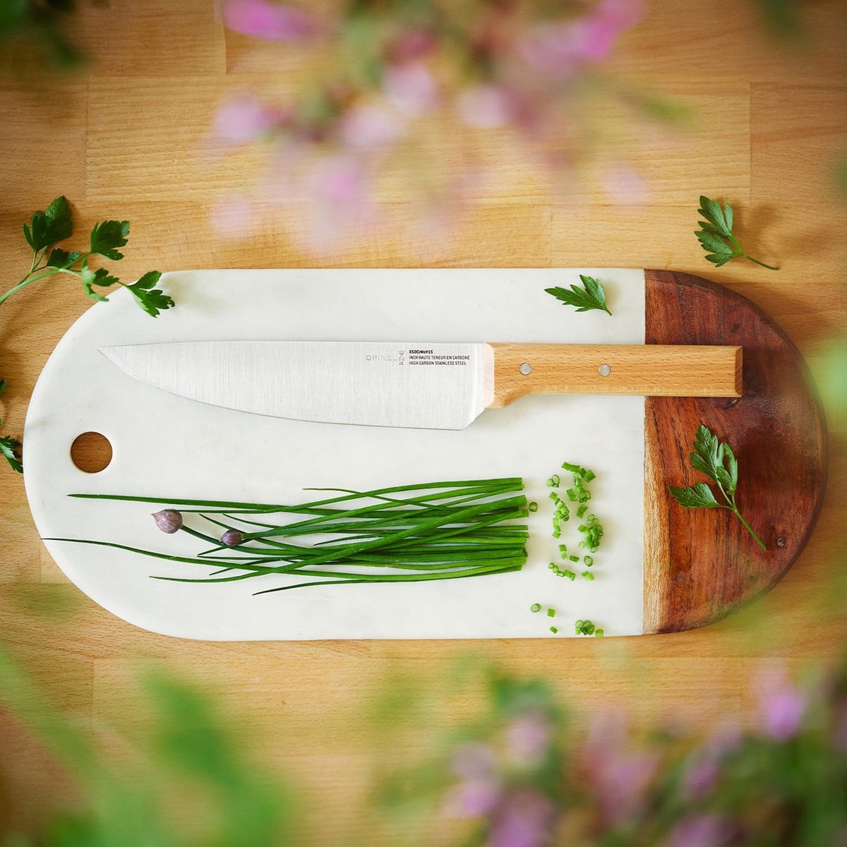 Thijox - Professioneel Koksmes met Beukenhouten Handvat, 20 cm Roestvrij Staal Lemmet, Keukenmes voor Koken, Snijden en Bereiden, Meer kleuren, Eén ma
