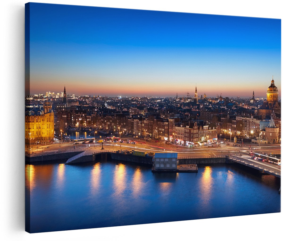 Artaza Canvas Schilderij Amsterdam Centrum In De Nacht - 180x120 cm - Groot - Foto Op Canvas - Wanddecoratie Woonkamer
