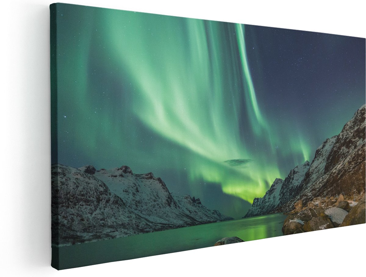 Artaza Canvas Schilderij Noorderlicht boven het Water in de Bergen - 140x70 cm - Groot - Wanddecoratie Woonkamer - Schilderijen - Muurdecoratie