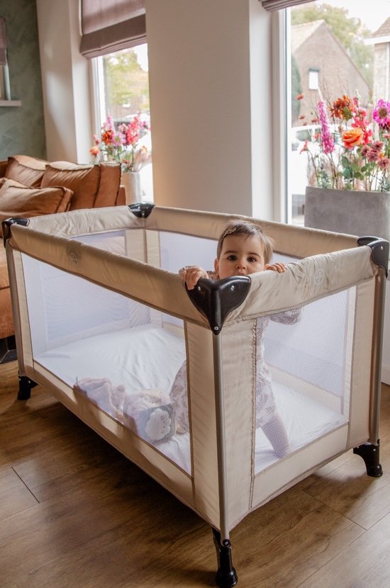 MamaLoes Soof Beige Campingbed + Opvouwbaar Matras in Tas — afbeelding 2