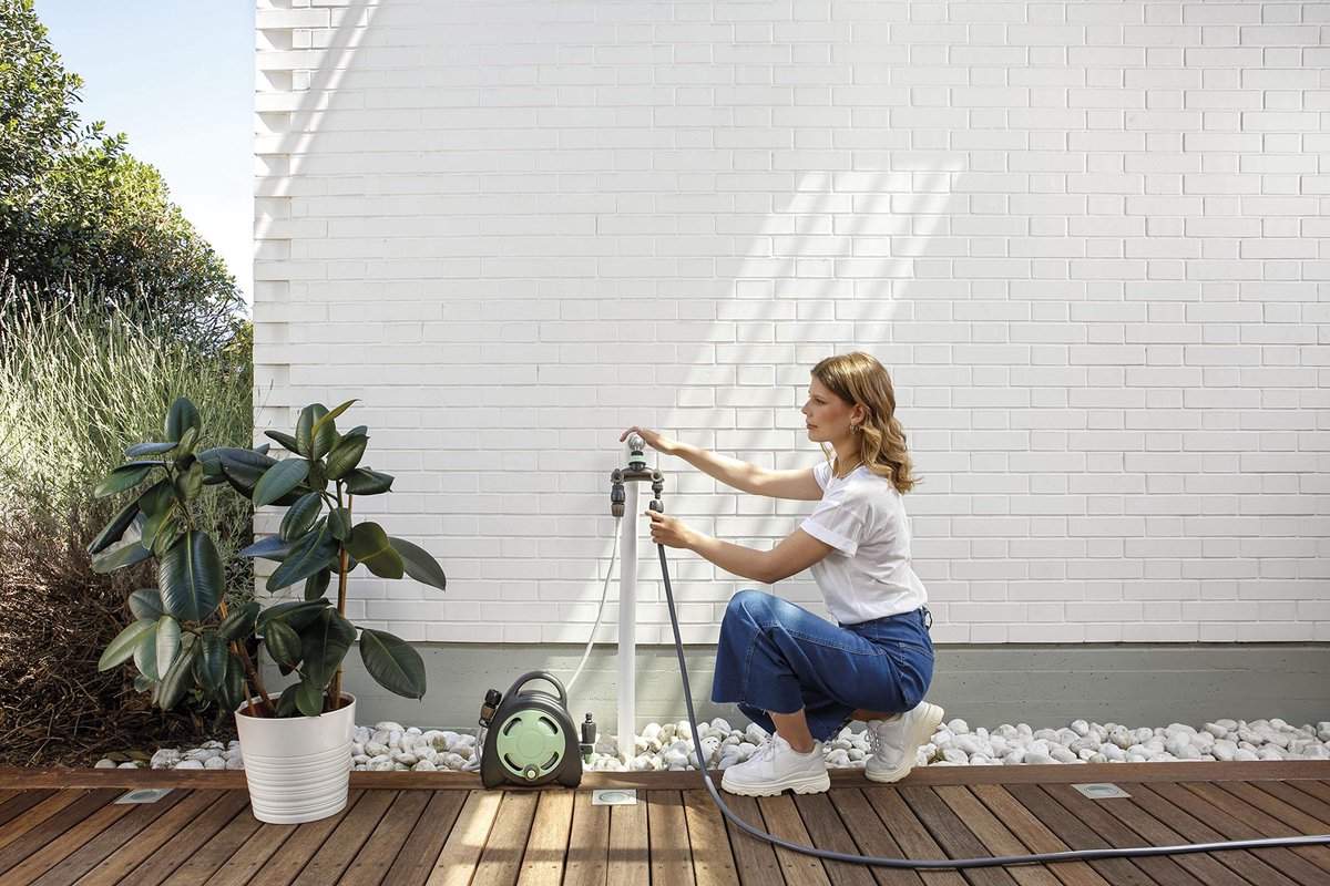 SnelShoppen - GF Garden Aquabag RECO Mini-slanghaspel met 10 m slang, gebruiksklaar, gerecycled kunststof, ideaal voor tuin, camping en buitengebruik