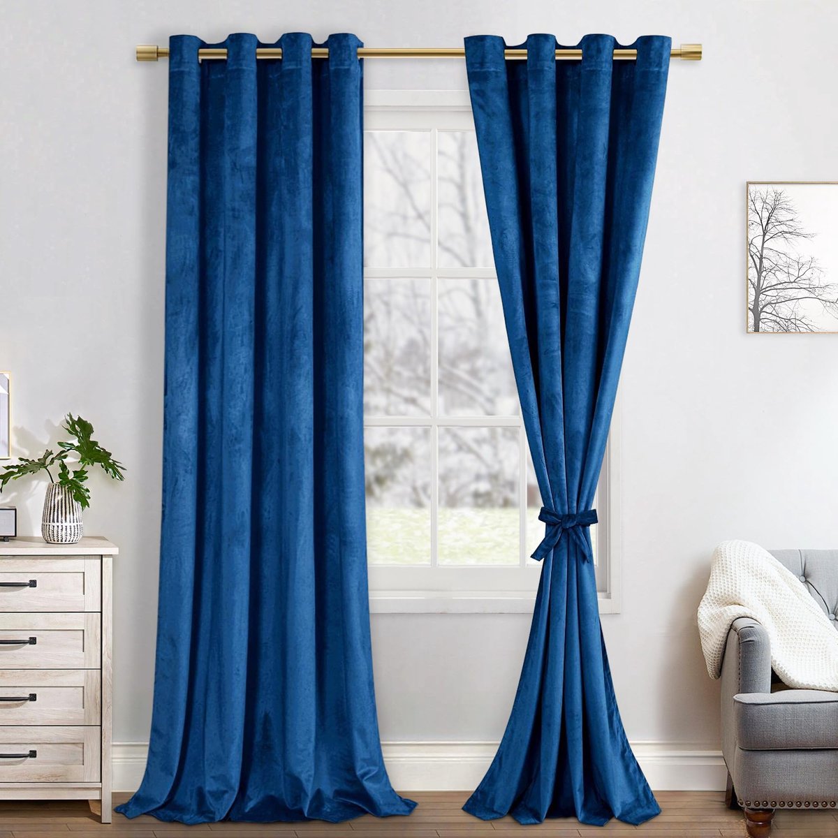 Verduisteringsgordijn van fluweel, set van 2 zachte ondoorzichtige gordijnen met oogjes voor de slaapkamer, 140 x 260 cm (breedte x hoogte), marineblauwe