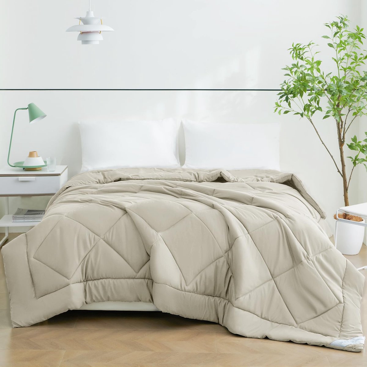 Microvezel Zomerdekbed voor Zomer en Alle Seizoenen - 150 g/m², 200x200 cm voor TweePersoonsbed, Warm en Lich, Beige