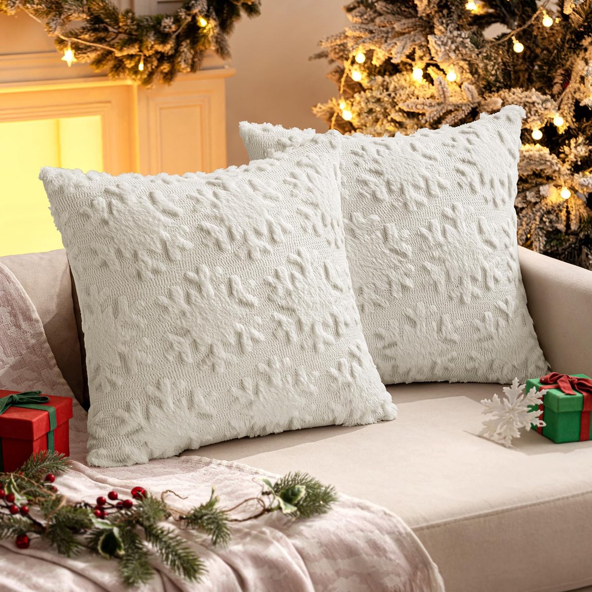 Kerstmis Kussenhoes Kerstdag 2-delig Kort Wol en Samt Kussenhoezen Deko Ronde Sneeuwvlokken Luxe Winter Sierkussenhoes voor Bank Slaapkamer Woonkamer Crème 50 x 50 cm