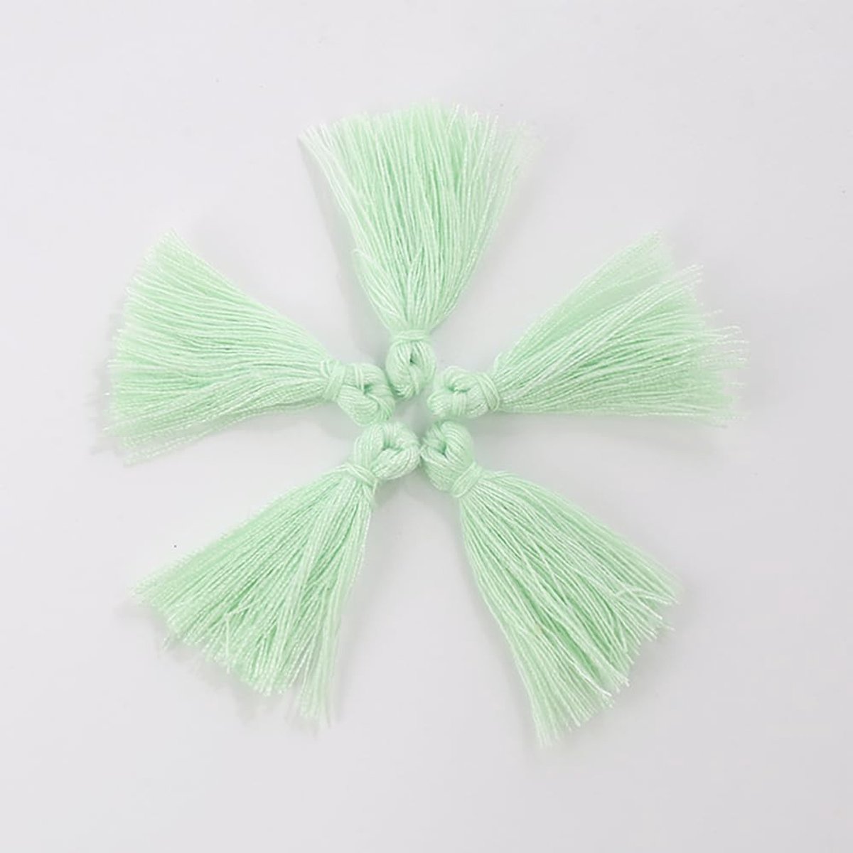 Dailygoods- Mini-Kwasten 100 Stuks - Handgemaakt Katoen - 3 cm - Kleurrijke Kwasten - Doe-Het-Zelf Accessoires - Perfect voor Sieraden - Kwastjes