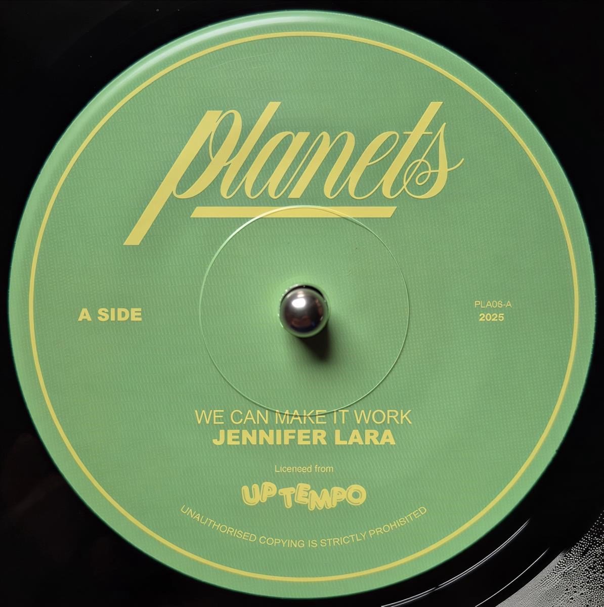 Jennifer Lara - We Can Make It Work (7" Single)