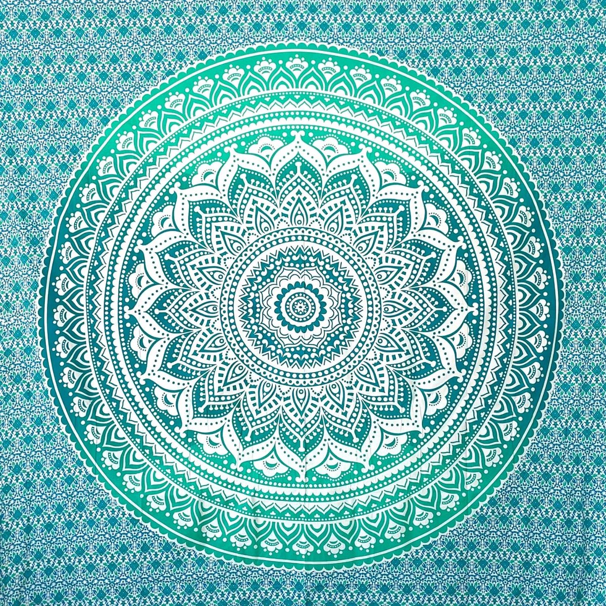 Thijox - Zandvrije Extra Grote Strandhanddoek Mandala Stijl - Lichtgewicht Turkoois Strandlaken 210 x 230 cm - Perfect voor Strand, Camping en Vakanti