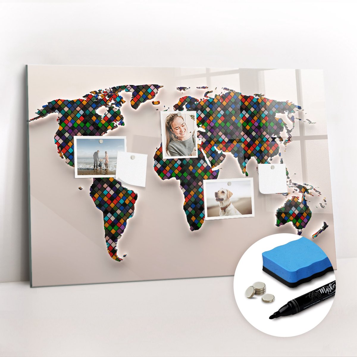 Tulup Whitebord - Moderne wereldkaart - 90 x 60 cm - Veelkleurig Memobord Glas - Gratis 5 Sterke Magneten + Whiteboard Marker & Wisser - Moderne Wanddecoratie - Magnetisch Bord Kind - Notitiebord Werkplek