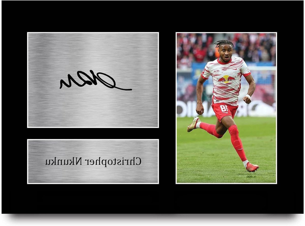 Voetbal Foto - Gesigneerde Foto Poster - Cadeau voor Fans - Gedrukte Handtekening Replica - A4 297x210mm - Zwart