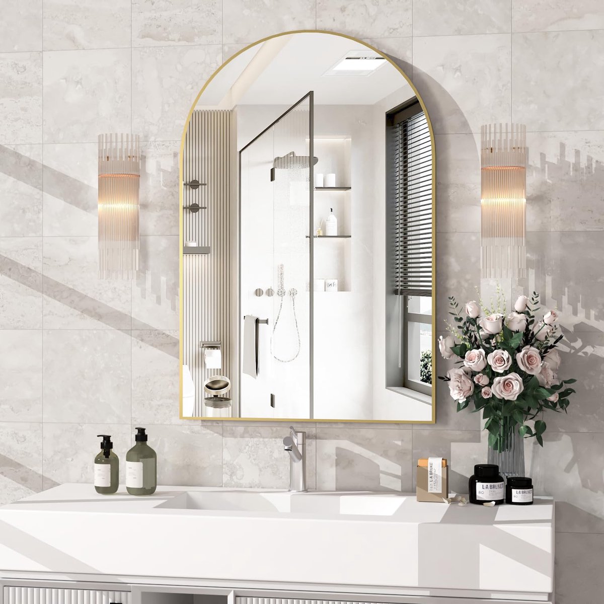 Spiegel, Gebogen Wandspiegel voor badkamer, 60x90cm Gebogen badkamerspiegel met metalen frame, Goud kapspiegel Decor voor schouw, slaapkamer, ingang, woonkamer