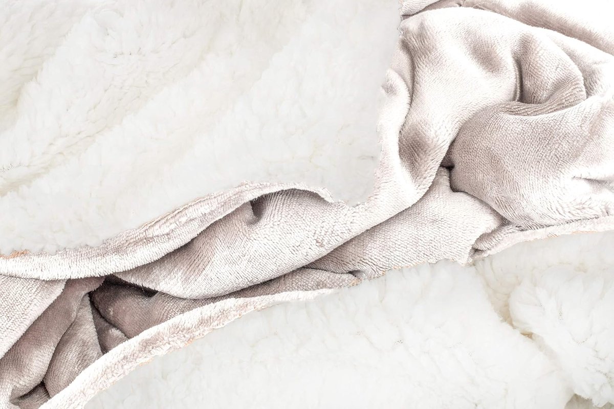 SnelShoppen - Fleece & Sherpa Deken 100x150 cm – Zachte Babydeken – Dubbelzijdige Throw voor Sofa & Bed – Warm & Gezellig – Lichtgrijs/Wit
