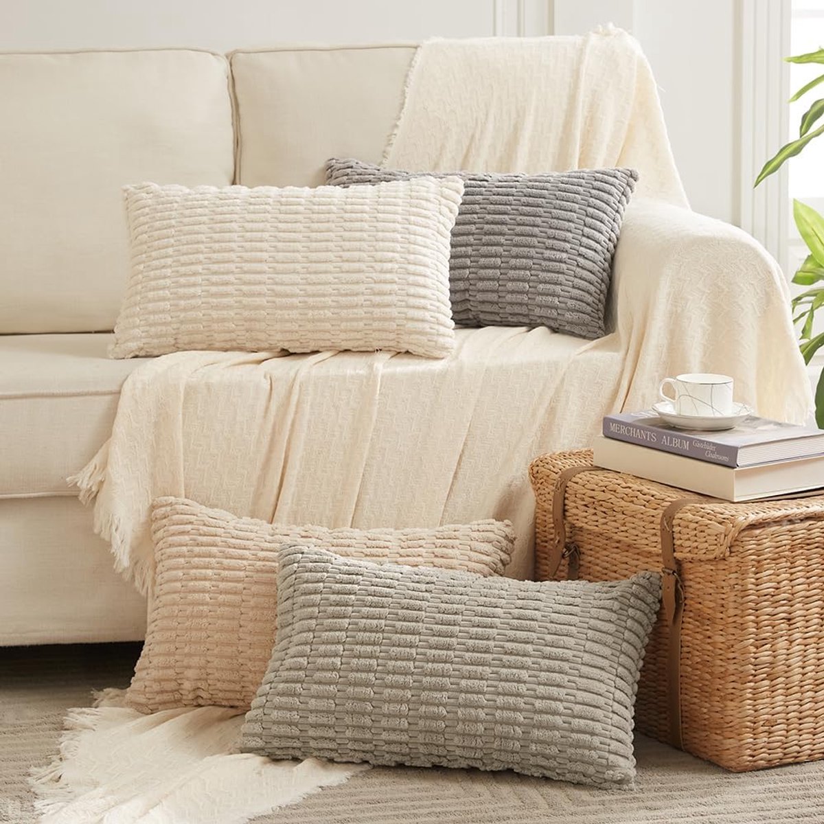SnelShoppen - Set van 4 Boho Kussenhoezen 30 x 50cm, Neutrale Fluffy Corduroy Kussenhoezen, Decoratieve Kussenhoezen voor Bank Slaapkamer Woonkamer Ta