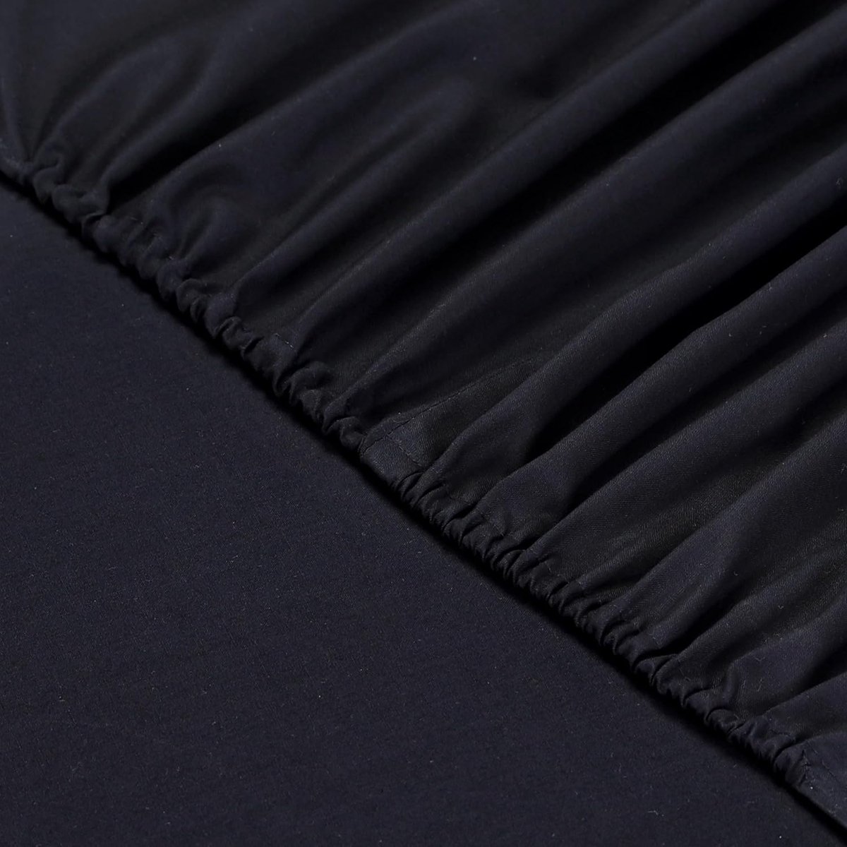 SnelShoppen - Fitted Sheet Zwart 180x200 cm - 100% Katoen - Hoogte 30 cm - Zacht & Duurzaam - Oekotex Gecertificeerd - Perfect voor Bedden