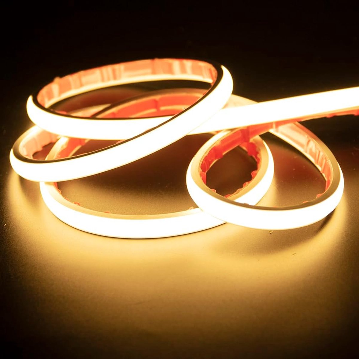 SnelShoppen - PCNIG COB LED Strip Lights 10 Meter IP67 Waterproof Warm White 3000K Tuinverlichting, Buitenverlichting, Decoratieve Verlichting, 220V P