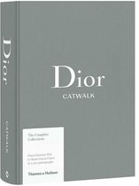 Boek cover Dior: Catwalk van Alexander Fury