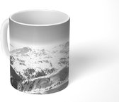 Mok - Besneeuwde bergtoppen in de Alpen - zwart wit - 350 ML - Beker