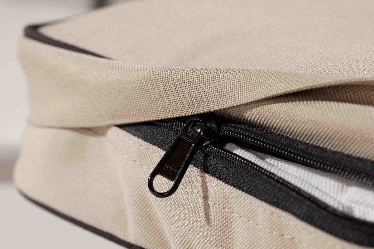 Maelson Lounge mat 105 -102x68x7cm Beige