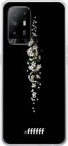 6F hoesje - geschikt voor OPPO A94 5G -  Transparant TPU Case - White flowers in the dark #ffffff