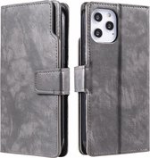 iPhone 13 Luxe Book Case Hoesje - PU Leer - Pasjeshouder - Magnetische Sluiting - Apple iPhone 13 - Grijs