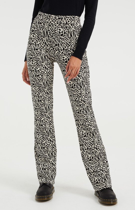 WE Fashion Dames flared legging met zebradessin | bol.com
