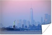 Poster Vrijheidsbeeld en de skyline van New York - 30x20 cm