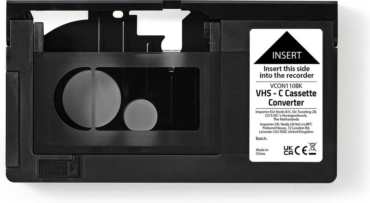 Lisez votre cassette VHS C avec cet “adaptateur cassette VHS” 