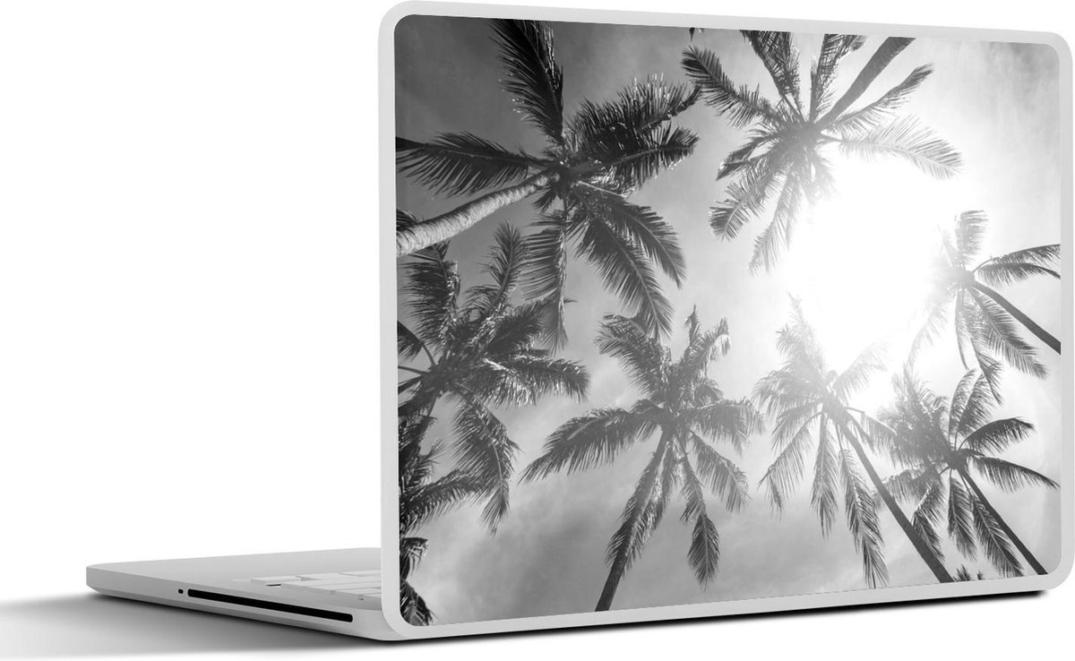 Afbeelding van product SleevesAndCases  Laptop sticker - 14 inch - Zon schijnt tussen de bladeren van palmbomen - zwart wit
