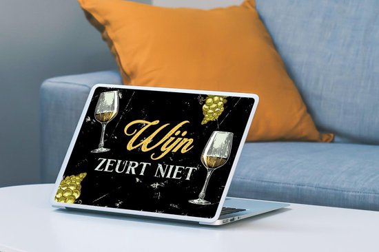 Laptop sticker - 10.1 inch - Wijn - Wijnglazen - Spreuken - 25x18cm - Laptopstickers - Laptop skin - Cover - Cadeau voor vrouw