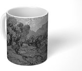 Mok - Olijfbomen met gele hemel en zon - Vincent van Gogh - Zwart - Wit - 350 ML - Beker