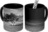 Magische Mok - Foto op Warmte Mok - Zonsondergang dichtbij Kaapstad - zwart wit - 350 ML