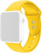 By Qubix Siliconen sportbandje - Geel - Dubbele druksluiting - Geschikt voor Apple Watch 42 - 44 - 45 - Ultra - 49mm - Compatible Apple watch bandje -