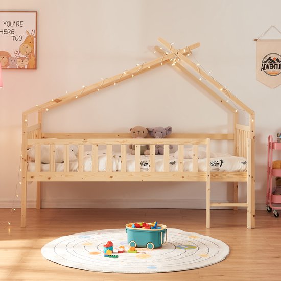 Kinderbed Sotkamo huisbed met matras 90x200 cm naturel [en.casa]