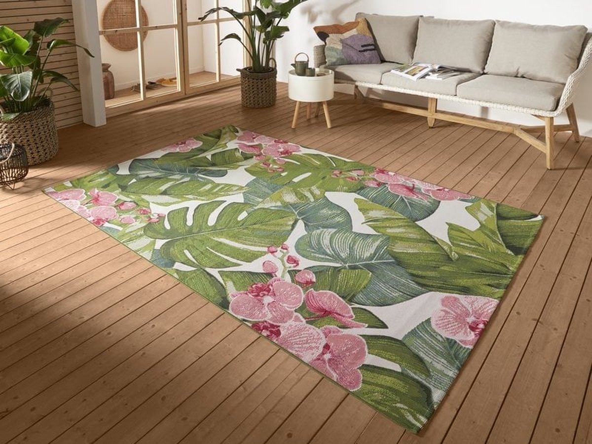 Flycarpets Flair Tropical Gebloemd Buitenkleed Groen / Roze - Vloerkleed Buiten - Laagpolig Tuinkleed, Tuintapijt, Buitentapijt - 80x165 cm