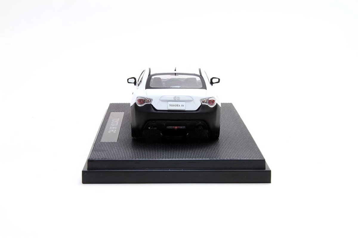 Toyota 86 RC - 1:43 - Ebbro