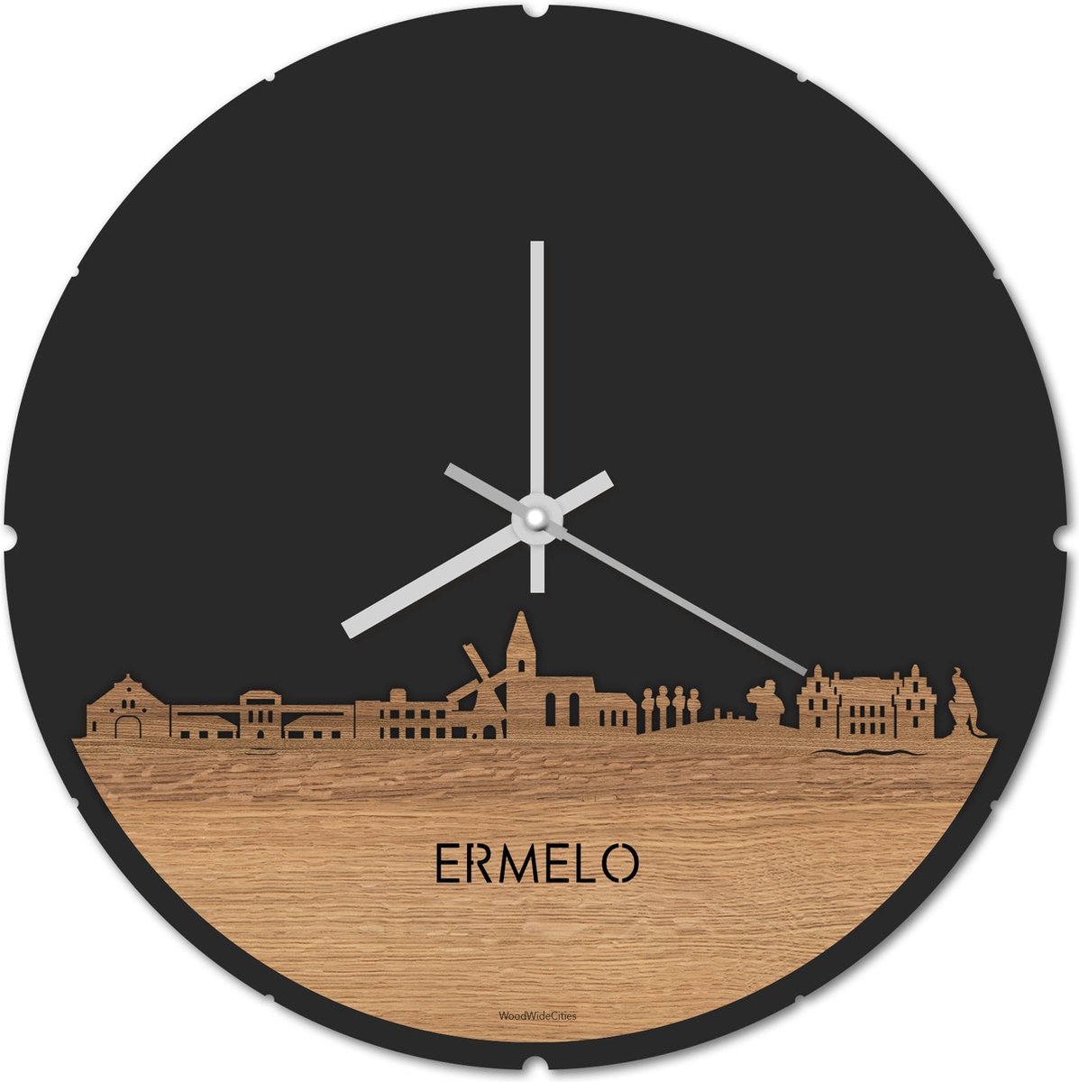 Skyline Klok Rond Ermelo Eikenhout - Ø 44 cm - Stil uurwerk - Wanddecoratie - Meer steden beschikbaar - Woonkamer idee - Woondecoratie - City Art - Steden kunst - Cadeau voor hem - Cadeau voor haar - Jubileum - Trouwerij - Housewarming -