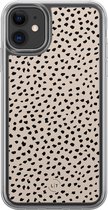Hoesje geschikt voor iPhone 11 - Almond dots - 2in1 backcover - Gestipt - Beige - Leuke Telefoonhoesjes