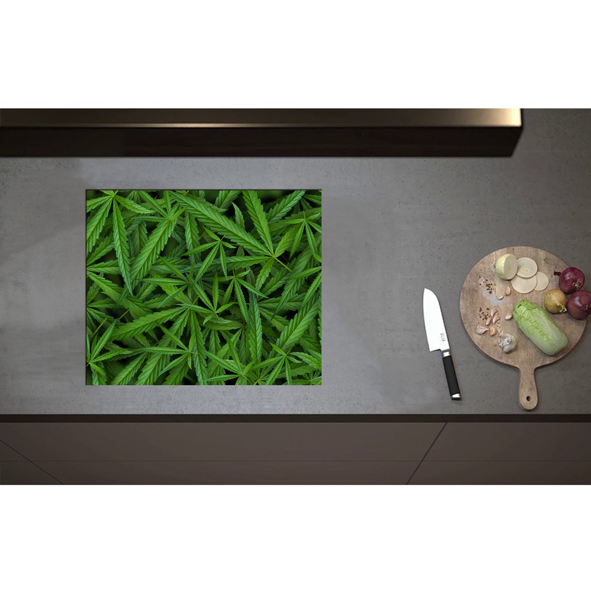 Inductieplaat Beschermer - Bovenaanzicht van Cannabis Planten - 60x50 cm - 2 mm Dik - Inductie Beschermer - Bescherming Inductiekookplaat - Kookplaat Beschermer van Wit Vinyl