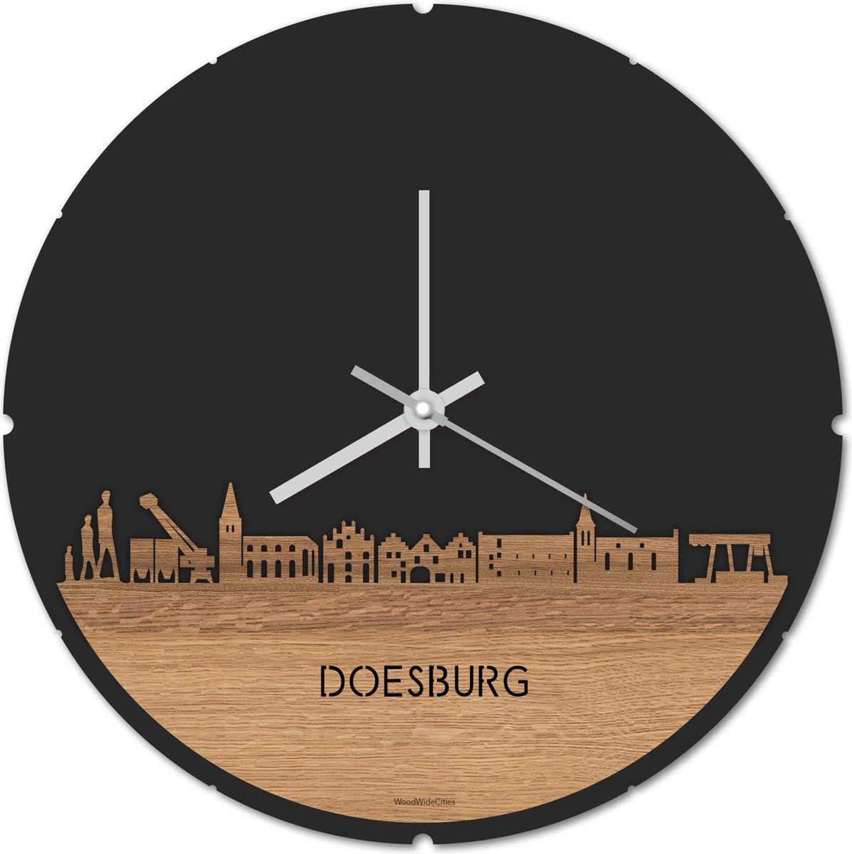 Skyline Klok Rond Doesburg Eikenhout - Ø 44 cm - Stil uurwerk - Wanddecoratie - Meer steden beschikbaar - Woonkamer idee - Woondecoratie - City Art - Steden kunst - Cadeau voor hem - Cadeau voor haar - Jubileum - Trouwerij - Housewarming -