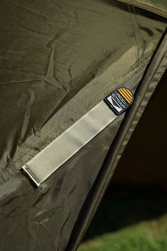 Groene Easy Brolly visdobbel, detail van de hengelhouder aan de zijkant.
