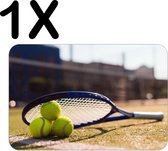 BWK Stevige Placemat - Tennisballen Onder Tennis Racket - Set van 1 Placemats - 45x30 cm - 1 mm dik Polystyreen - Afneembaar