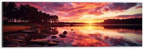 Dibond - Kleurrijke Zonsondergang bij Groot Meer - 60x20 cm Foto op Aluminium (Met Ophangsysteem)