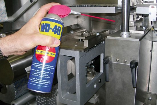 WD-40® Multi-Use Product - dé Multispray (2 pack) - 2x 300 ml - Smart Straw - Smeren, Vuil verwijderen, Losmaken, Vocht Verdrijven